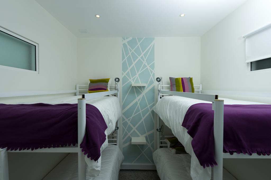 Turismo Do Seculo Hotel Estoril Szoba fotó A room at the new hostel